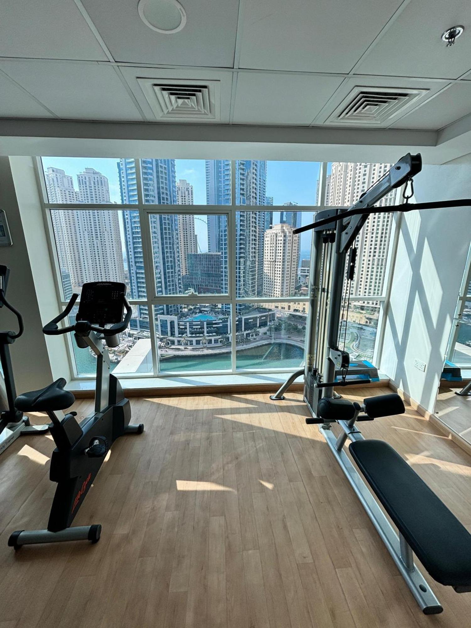 Magique Holiday Homes Marina Viuw Dubai Eksteriør bilde