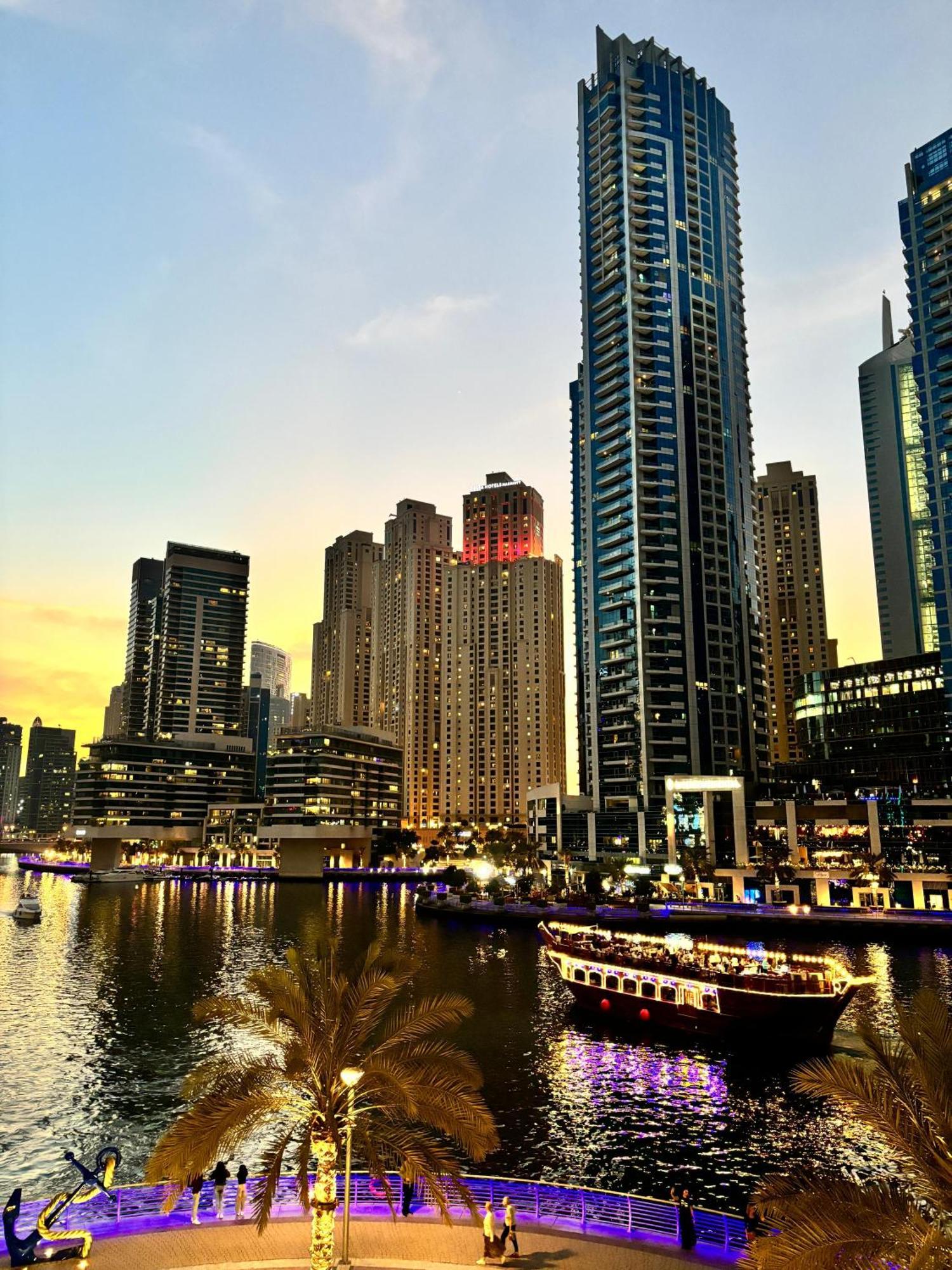 Magique Holiday Homes Marina Viuw Dubai Eksteriør bilde