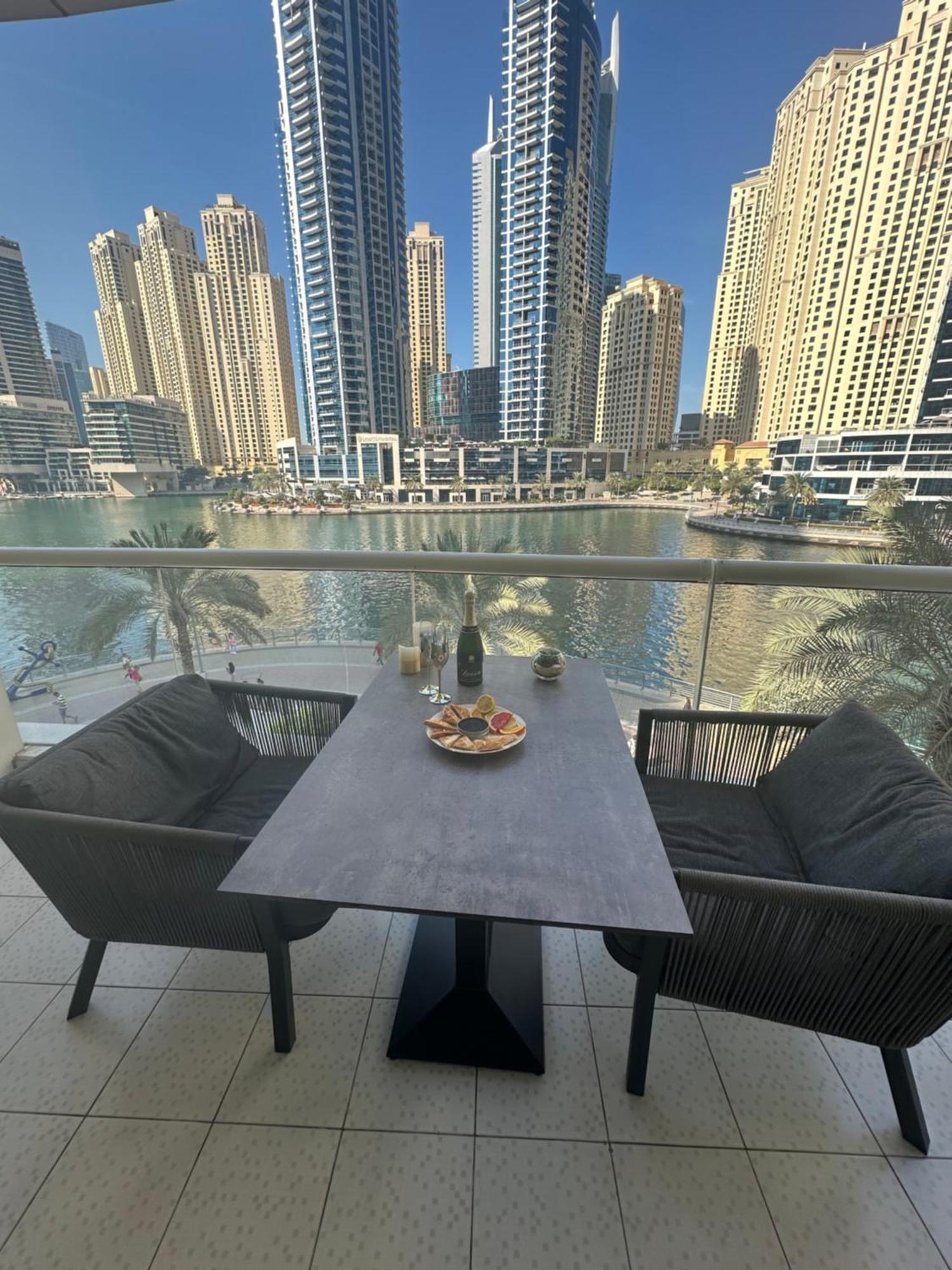 Magique Holiday Homes Marina Viuw Dubai Eksteriør bilde